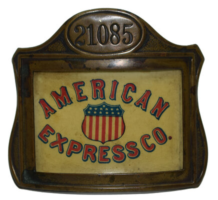 AMERICAN EXPRESS CO BADGE