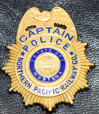 NORTHERN PACIFIC POLICE CAPTAIN BADGE