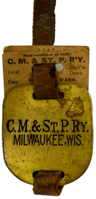 CM&STPRY MILWAUKEE WIS BAGGAGE TAG