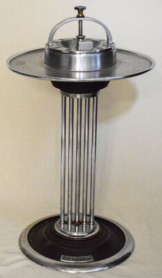 RIO GRANDE SMOKE STAND