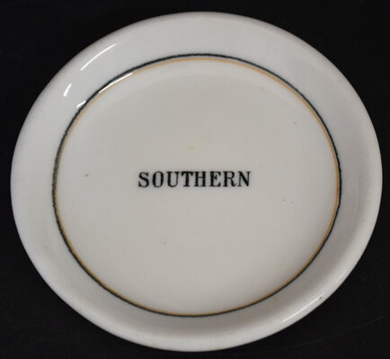SOUTHERN PELICAN BUTTER PAT