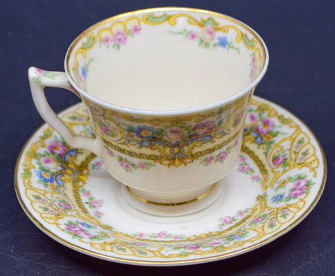 GREEN BAY & WESTERN DEMITASSE SET
