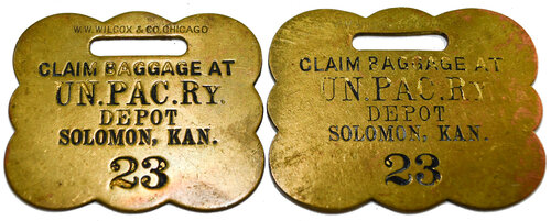 UN PAC RY BAGGAGE TAGS  
