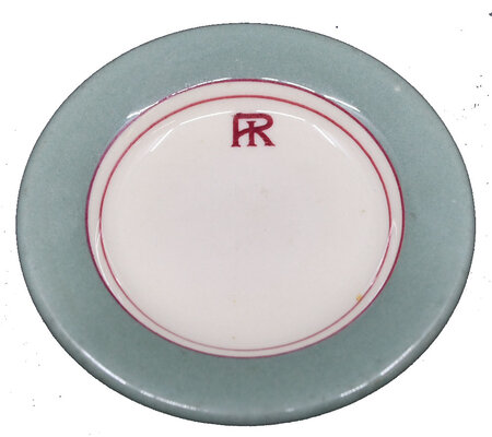 CRI&P SAGE GREEN BUTTER PAT  

