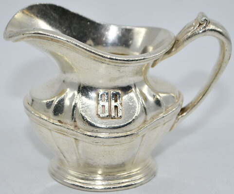 BR CREAMER  
