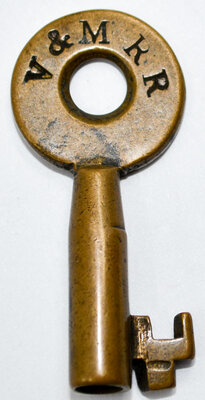 V&M RR KEY  
