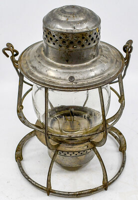 D&IR RY LANTERN   
