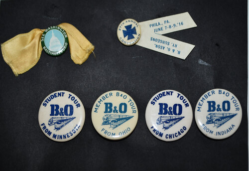BALTIMORE & OHIO PINBACKS