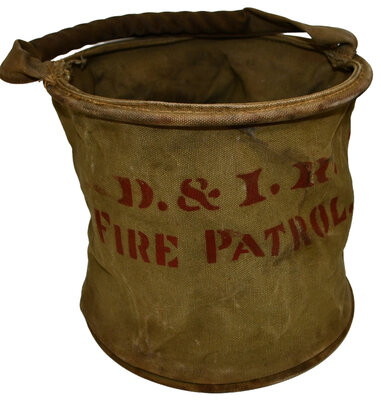 DULUTH & IRON RANGE BUCKET