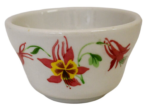 GN MOUNTAINS & FLOWERS BOUILLON CUP