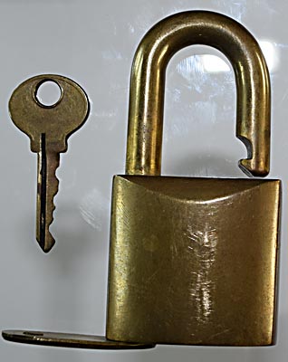 UPRR SIGNAL LOCK